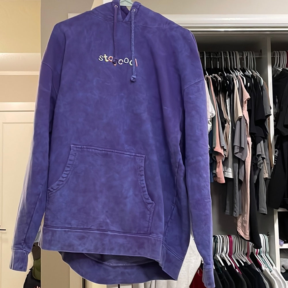 STAYCOOL purple sweatshirt lightly worn. Size L.